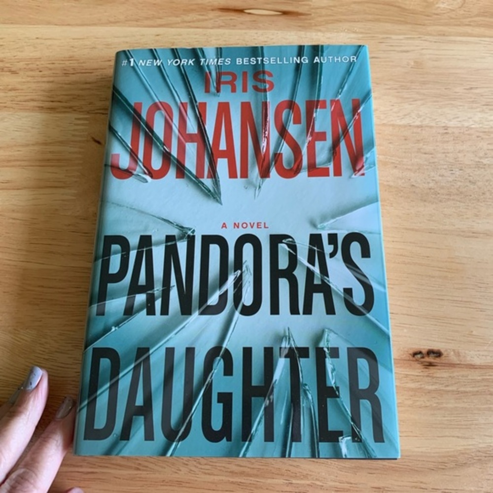 Pandora’s Daughter Hard cover book by Iris Johansen
